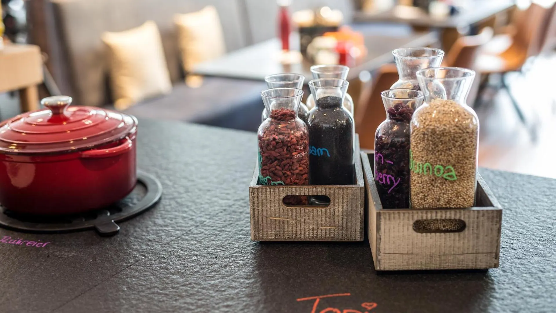 Holiday Inn - The Niu, Saddle Fuerth By Ihg