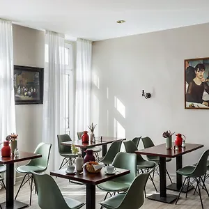 ** Hotel Nova Germania