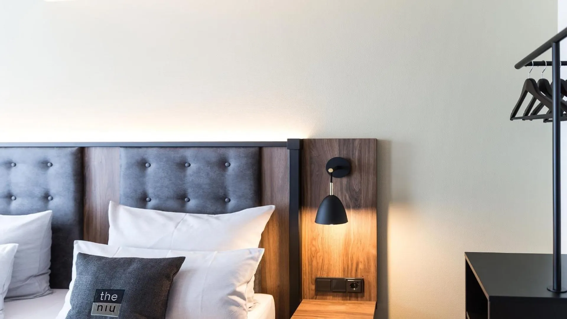 Holiday Inn - The Niu, Saddle Fuerth By Ihg 3*,