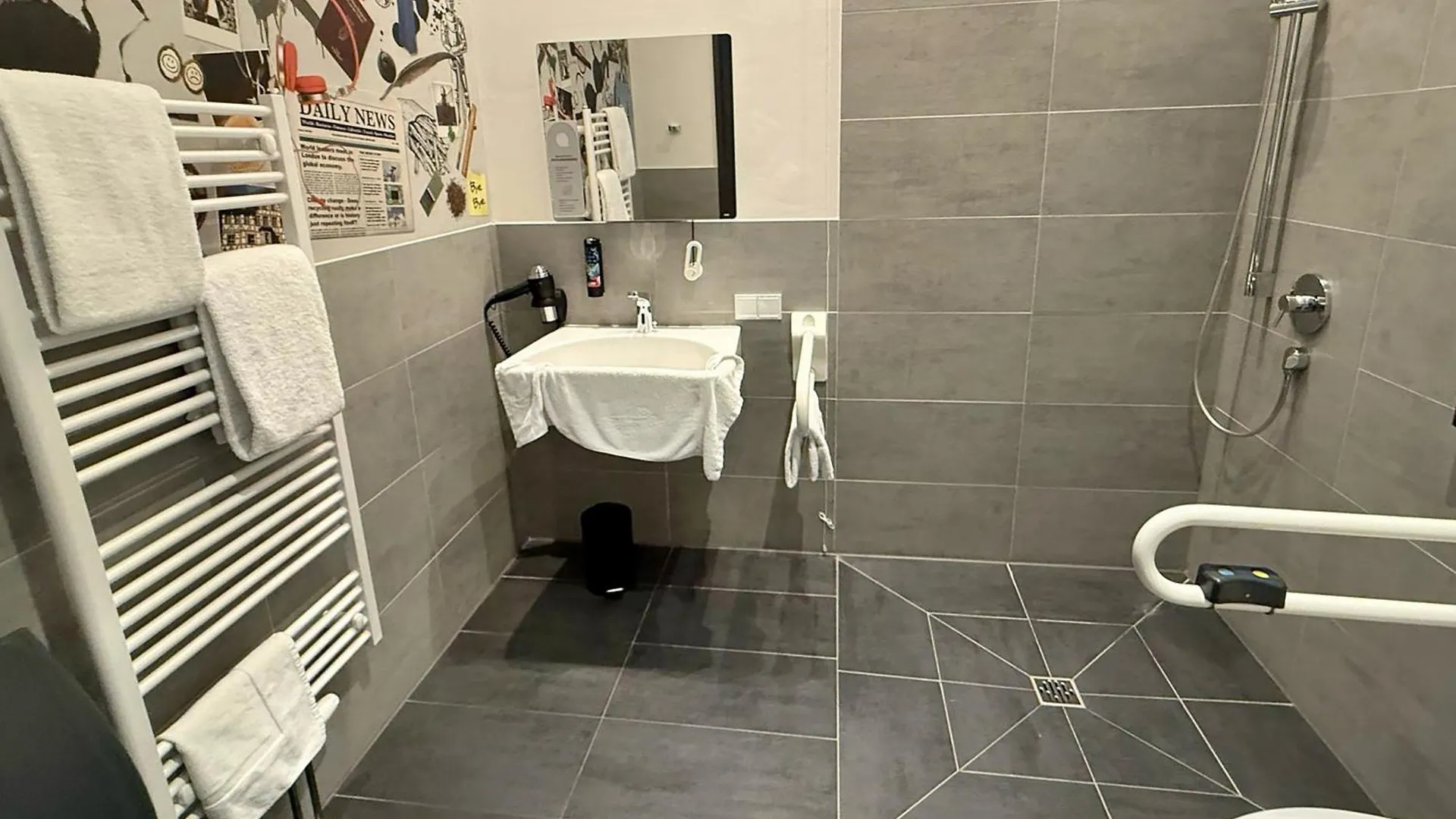 Holiday Inn - The Niu, Saddle Fuerth By Ihg 3*,