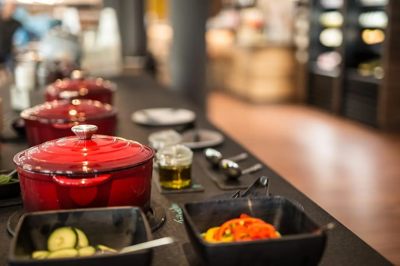 Holiday Inn - The Niu, Saddle Fuerth By Ihg Hotel